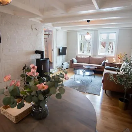 Apartament The Yellow Door Stavanger